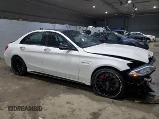 2016 Mercedes-Benz C 63 S AMG z VIN 55SWF8HB7GU098273, wystawiony jako Copart lot #86781954 z przebiegiem 107 642 mil mil oraz Szkoda całkowita • Salvage title. Historia ofert i sprzedaży dostępna na DreamBid. Obrazek 4.