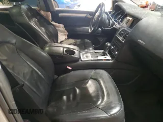 2008 Audi Q7 Premium Plus z VIN WA1EY74L28D027291, wystawiony jako Copart lot #50746535 z przebiegiem Nie podano mil oraz Szkoda całkowita • Salvage title. Historia ofert i sprzedaży dostępna na DreamBid. Obrazek 7.