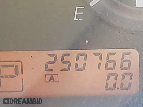 2011 Nissan Versa S z VIN 3N1BC1CP3BL360225, wystawiony jako IAAI lot #42213373 z przebiegiem 250 766 mil mil oraz . Historia ofert i sprzedaży dostępna na DreamBid. Obrazek 16.