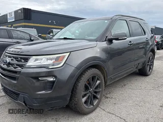 2018 Ford Explorer XLT with VIN 1FM5K8DH2JGB76874, listed as a Copart auction lot 55861285 with 161,143 mi miles and Clean Title. Bid and sale history available at DreamBid. Image 2.
