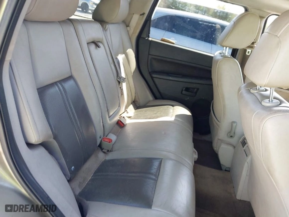 2005 Jeep Grand Cherokee Limited with VIN 1J4HR58N05C523654, listed as a IAAI auction lot 41733481 with 1 mi miles. Bid and sale history available at carsss.com. Image 8.