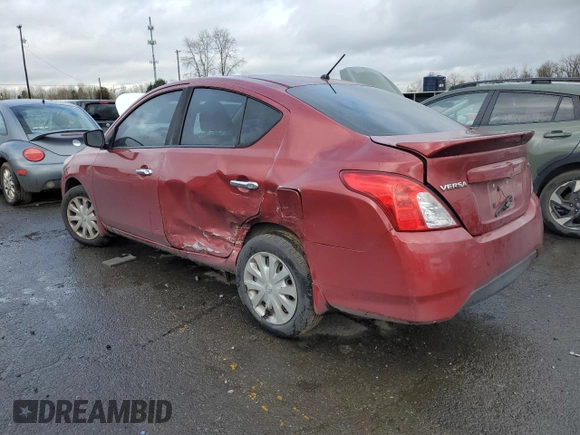 2017 Nissan Versa SV z VIN 3N1CN7AP4HK459610, wystawiony jako Copart lot #43832095 z przebiegiem 77 980 mil mil oraz Szkoda całkowita • Salvage title. Historia ofert i sprzedaży dostępna na DreamBid. Obrazek 2.