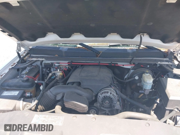 2008 Chevrolet Silverado 1500 Work Truck with VIN 2GCEC13C181132693, listed as a IAAI auction lot 41994372 with 279,032 mi miles and . Bid and sale history available at DreamBid. Image 10.
