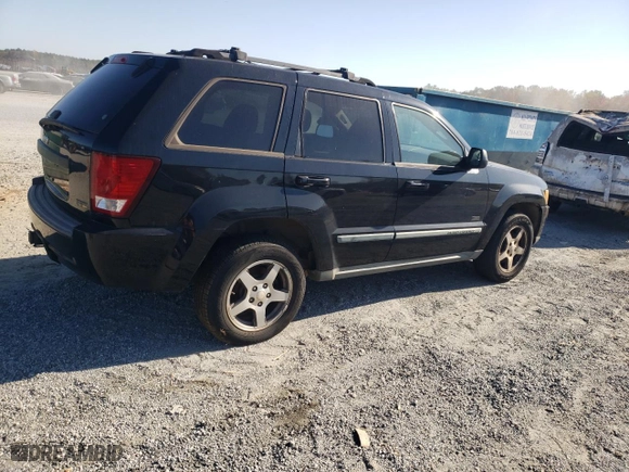 2007 Jeep Grand Cherokee Laredo with VIN 1J8HS48PX7C632012, listed as a Copart auction lot 77233144 with 189,890 mi miles and Clean Title. Bid and sale history available at carsss.com. Image 3.