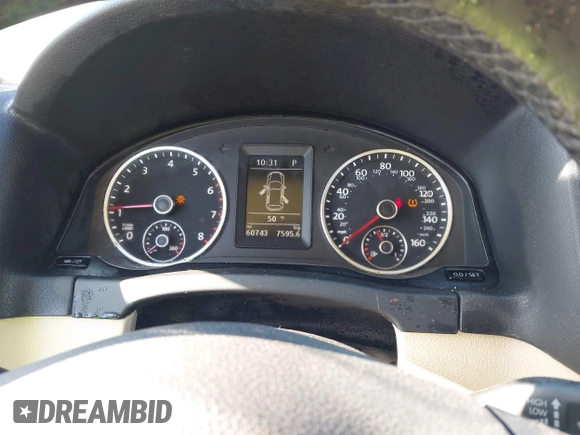 2016 Volkswagen Tiguan SE with VIN WVGBV7AX0GW018760, listed as a IAAI auction lot 41733586 with 60,743 mi miles and . Bid and sale history available at DreamBid. Image 7.