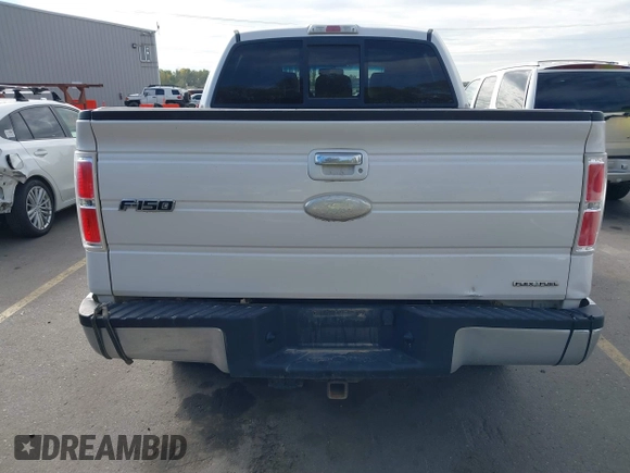 2011 Ford F-150 XL with VIN 1FTFW1EF0BFC50673, listed as a IAAI auction lot 37963340 with 327,861 mi miles. Bid and sale history available at carsss.com. Image 17.