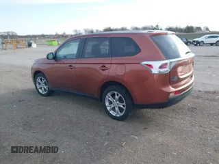 2014 Mitsubishi Outlander SE z VIN JA4AZ3A31EZ008884, wystawiony jako IAAI lot #41825440 z przebiegiem 171 232 mil mil oraz . Historia ofert i sprzedaży dostępna na DreamBid. Obrazek 3.