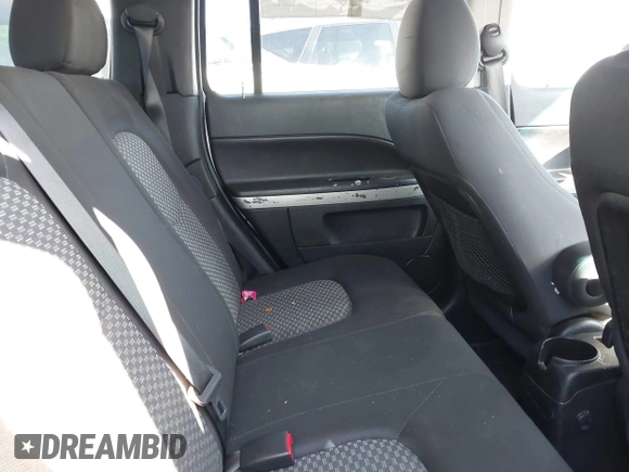 2009 Chevrolet HHR LS with VIN 3GNCA13B39S644926, listed as a IAAI auction lot 41950503 with Not Provided miles and . Bid and sale history available at DreamBid. Image 8.
