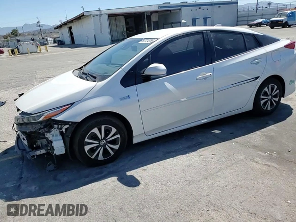 2017 Toyota Prius Plus with VIN JTDKARFP8H3039198, listed as a Copart auction lot 50724955 with 127,508 mi miles and Salvage title. Bid and sale history available at DreamBid. Image 14.