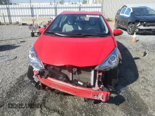 2015 Toyota Prius One with VIN JTDKDTB33F1101493, listed as a Copart auction lot 52699565 with 77,448 mi miles and Salvage Title. Bid and sale history available at DreamBid. Image 5.