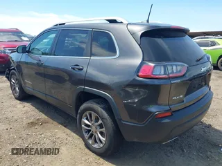 2019 Jeep Cherokee Latitude Plus z VIN 1C4PJMLXXKD471368, wystawiony jako IAAI lot #42216434 z przebiegiem 51 804 mil mil oraz . Historia ofert i sprzedaży dostępna na DreamBid. Obrazek 3.