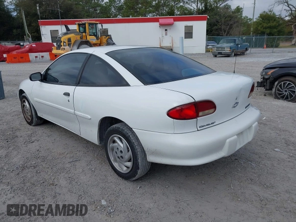 1998 Chevrolet Cavalier with VIN 1G1JC1247W7219113, listed as a IAAI auction lot 41371201 with 52,439 mi miles. Bid and sale history available at carsss.com. Image 3.