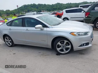 2013 Ford Fusion SE Hybrid с VIN 3FA6P0LU7DR267300, выставлен на аукционе IAAI как лот 42376940 с пробегом 148 298 миль миль и . История ставок и продаж доступна на DreamBid. Изображение 13.