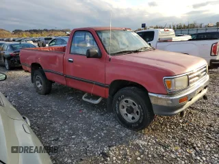 1995 Toyota T100 z VIN JT4VD21E7S0004632, wystawiony jako Copart lot #79314784 z przebiegiem 248 834 mil mil oraz Tytuł czysty. Historia ofert i sprzedaży dostępna na DreamBid. Obrazek 4.