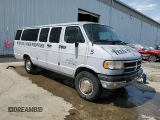 1997 Dodge Passenger with VIN 2B5WB35Z2VK507719, listed as a Copart auction lot 61026574 with 91,767 mi miles and Clean Title. Bid and sale history available at carsss.com. Image 4.