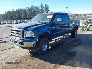 2001 Ford Super Duty F-250 XL with VIN 3FTNW21F31MA77558, listed as a IAAI auction lot 41536844 with 247,531 mi miles. Bid and sale history available at carsss.com. Image 2.