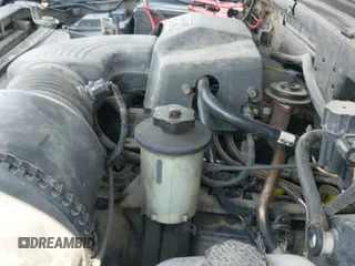 2002 Ford F-150 XL with VIN 1FTRX18L52NA38577, listed as a IAAI auction lot 43248029 with Not provided miles and . Bid and sale history available at DreamBid. Image 21.