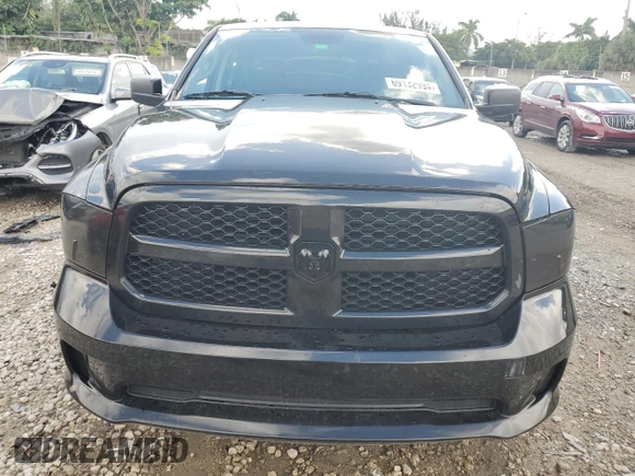 2018 Ram 1500 Express z VIN 1C6RR6KT1JS295484, wystawiony jako Copart lot #69132994 z przebiegiem 146 900 mil mil oraz Nie do naprawy • Non repairable. Historia ofert i sprzedaży dostępna na DreamBid. Obrazek 5.
