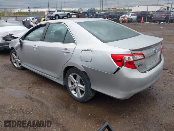 2013 Toyota Camry L with VIN 4T1BF1FK2DU649556, listed as a IAAI auction lot 41949078 with 1 mi miles. Bid and sale history available at carsss.com. Image 3.