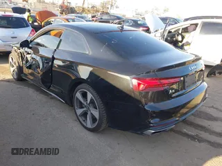 2021 Audi A5 S line Premium Plus z VIN WAUTAAF52MA037616, wystawiony jako IAAI lot #41847476 z przebiegiem 35 401 mil mil oraz . Historia ofert i sprzedaży dostępna na DreamBid. Obrazek 3.