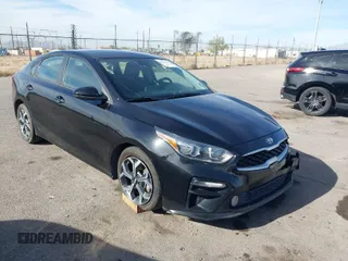 2021 Kia Forte LXS with VIN 3KPF24AD1ME335813, listed as a IAAI auction lot 41062537 with 111,491 mi miles. Bid and sale history available at carsss.com. Image 1.