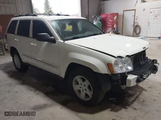 2007 Jeep Grand Cherokee Limited with VIN 1J8HR58217C552426, listed as a IAAI auction lot 41834106 with 130,537 mi miles. Bid and sale history available at carsss.com. Image 1.