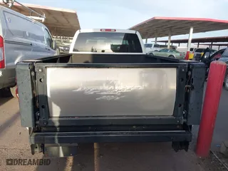 2006 Chevrolet Silverado 1500 LT1 with VIN 1GCEC19Z66E179161, listed as a IAAI auction lot 41886283 with 228,308 mi miles. Bid and sale history available at carsss.com. Image 16.