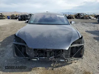 2018 Tesla Model S 75D with VIN 5YJSA1E27JF240011, listed as a Copart auction lot 62922164 with 92,147 mi miles and Salvage title. Bid and sale history available at DreamBid. Image 5.