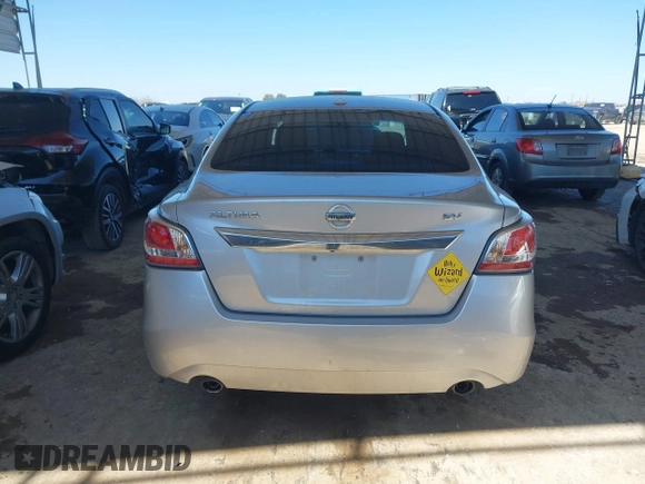2015 Nissan Altima 2.5 SV with VIN 1N4AL3AP2FC146003, listed as a IAAI auction lot 41657030 with 127,489 mi miles. Bid and sale history available at carsss.com. Image 16.