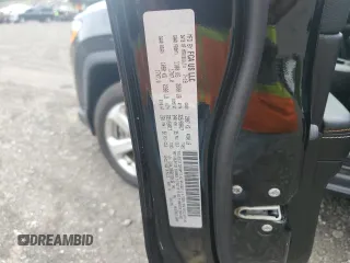 2019 Jeep Compass Latitude с VIN 3C4NJDBB8KT839196, выставлен на аукционе Copart как лот 63971645 с пробегом 42 691 миль миль и Списание • Salvage title. История ставок и продаж доступна на DreamBid. Изображение 13.