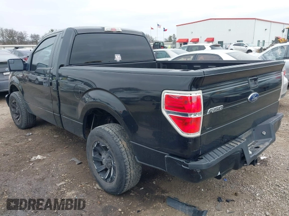 2012 Ford F-150 XL with VIN 1FTMF1CM5CKD04096, listed as a IAAI auction lot 41604001 with 174,145 mi miles. Bid and sale history available at carsss.com. Image 3.