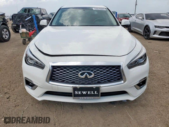 2018 Infiniti Q50 Luxe with VIN JN1EV7AP9JM592281, listed as a Copart auction lot 63676555 with 40,249 mi miles and Salvage title. Bid and sale history available at DreamBid. Image 5.