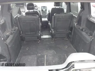 2015 Chrysler Town & Country S with VIN 2C4RC1HG6FR674254, listed as a IAAI auction lot 41199889 with 132,598 mi miles and . Bid and sale history available at DreamBid. Image 18.