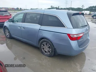 2013 Honda Odyssey EX-L с VIN 5FNRL5H6XDB090432, выставлен на аукционе IAAI как лот 42468409 с пробегом Не указан миль и . История ставок и продаж доступна на DreamBid. Изображение 3.