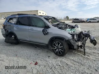2022 Honda Pilot Touring 7-Passenger with VIN 5FNYF6H66NB019562, listed as a Copart auction lot 43752405 with 0 mi miles and Salvage Title. Bid and sale history available at carsss.com. Image 4.