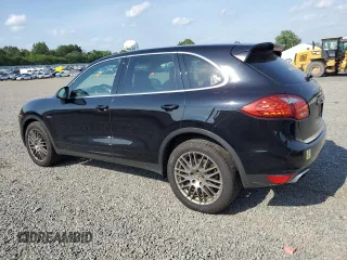 2014 Porsche Cayenne Diesel with VIN WP1AF2A2XELA38256, listed as a Copart auction lot 62299895 with 149,746 mi miles and Salvage title. Bid and sale history available at DreamBid. Image 2.