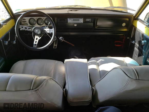 1977 Jeep Grand Cherokee with VIN J7M17MP042360, listed as a Copart auction lot 85704414 with 91,800 mi miles and Clean title. Bid and sale history available at DreamBid. Image 8.
