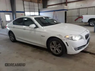 2011 BMW 5 Series 528i with VIN WBAFR1C56BC737182, listed as a Copart auction lot 47447965 with 159,179 mi miles and Salvage Title. Bid and sale history available at carsss.com. Image 4.