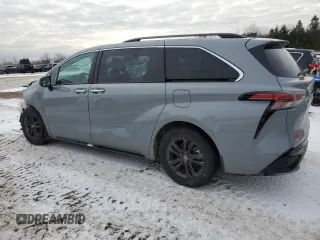2024 Toyota Sienna LE with VIN 5TDGSKFCXRS127998, listed as a Copart auction lot 47474115 with 29,643 mi miles and Salvage Title. Bid and sale history available at carsss.com. Image 2.