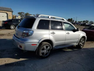 2006 Mitsubishi Outlander SE with VIN JA4LX41F26U014917, listed as a Copart auction lot 79968944 with 110,819 mi miles and Salvage Title. Bid and sale history available at carsss.com. Image 3.