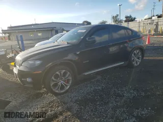 2011 BMW X6 50i with VIN 5UXFG8C56BLZ96125, listed as a Copart auction lot 45690425 with 69,732 mi miles and Salvage Title. Bid and sale history available at carsss.com. Image 1.