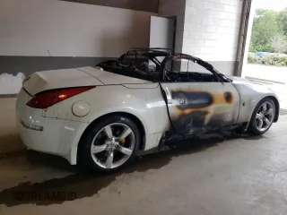 2008 Nissan 350Z Enthusiast with VIN JN1BZ36A18M850792, listed as a Copart auction lot 57545724 with Not Provided miles and Salvage Title. Bid and sale history available at DreamBid. Image 3.