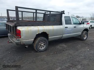 2005 Dodge Ram 2500 SLT with VIN 3D7KS28C85G725903, listed as a IAAI auction lot 41930379 with 108,463 mi miles. Bid and sale history available at carsss.com. Image 4.