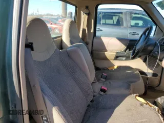 2000 Ford Ranger XL with VIN 1FTYR10V2YPA68278, listed as a Copart auction lot 46210825 with 166,183 mi miles and Salvage Title. Bid and sale history available at carsss.com. Image 10.