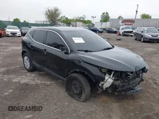 2020 Nissan Rogue S z VIN JN1BJ1CW0LW374916, wystawiony jako IAAI lot #42183717 z przebiegiem 90 787 mil mil oraz . Historia ofert i sprzedaży dostępna na DreamBid. Obrazek 1.