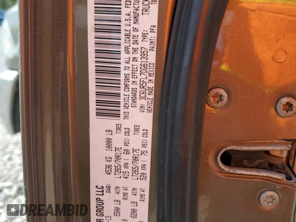 2013 Ram 2500 Laramie with VIN 3C6UR5FL7DG613957, listed as a Copart auction lot 53930035 with 141,953 mi miles and Salvage title. Bid and sale history available at DreamBid. Image 12.