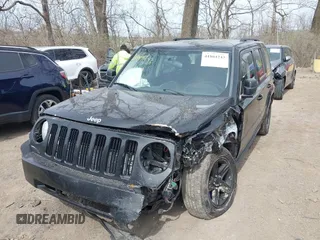 2010 Jeep Patriot Sport with VIN 1J4NF2GB6AD611629, listed as a IAAI auction lot 41864243 with 132,868 mi miles. Bid and sale history available at carsss.com. Image 17.