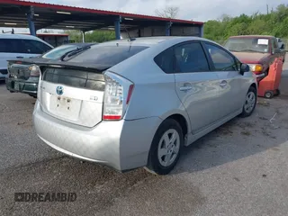 2010 Toyota Prius II with VIN JTDKN3DU3A0050322, listed as a IAAI auction lot 41916034 with 1 mi miles. Bid and sale history available at carsss.com. Image 4.