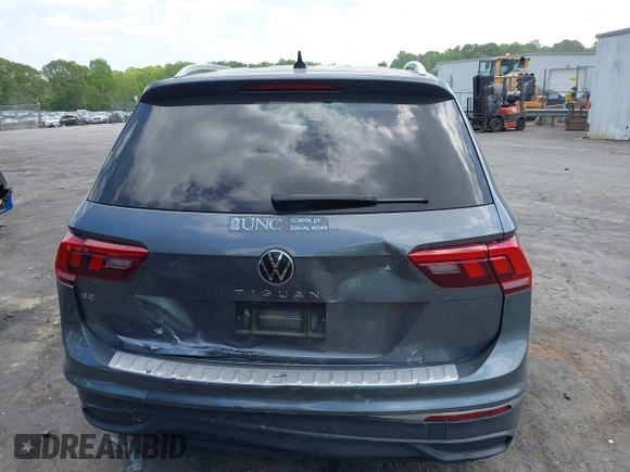 2022 Volkswagen Tiguan SE with VIN 3VV3B7AX9NM089164, listed as a IAAI auction lot 42065583 with 59,270 mi miles and . Bid and sale history available at DreamBid. Image 16.