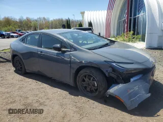 2024 Toyota Prius LE with VIN JTDACAAU0R3018979, listed as a Copart auction lot 55290345 with 32,657 mi miles and Clean Title. Bid and sale history available at carsss.com. Image 4.